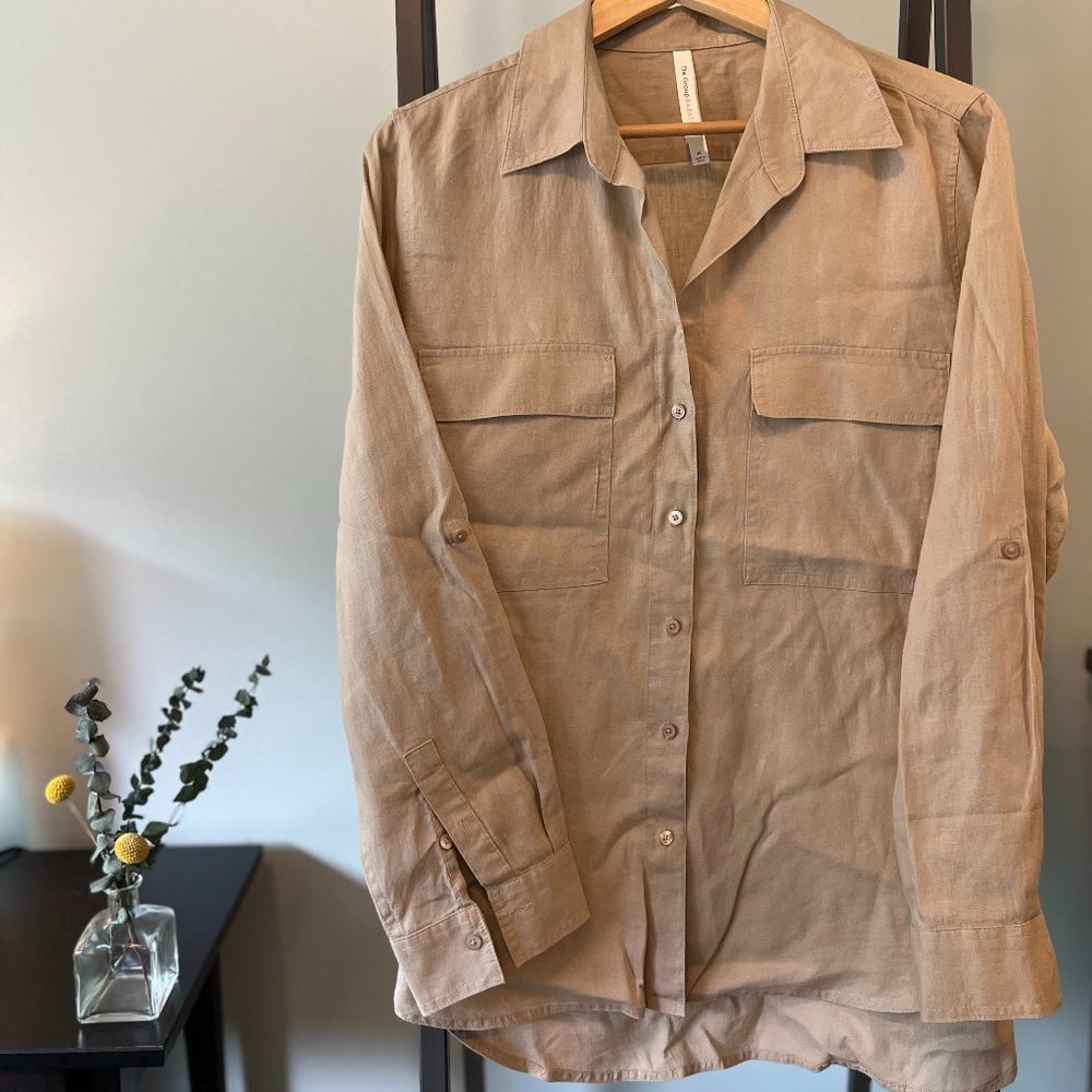 Aritzia / Babaton Button-Down Utility Shirt - 100% Linen